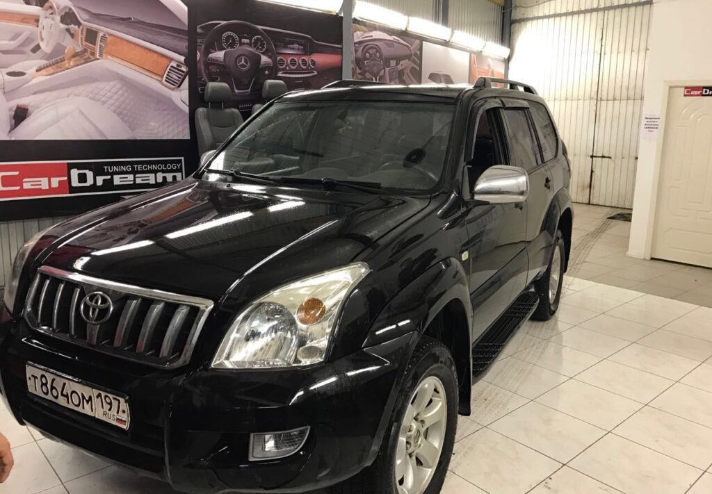 Перетяжка передних сидений TOYOTA LAND CRUISER PRADO 120