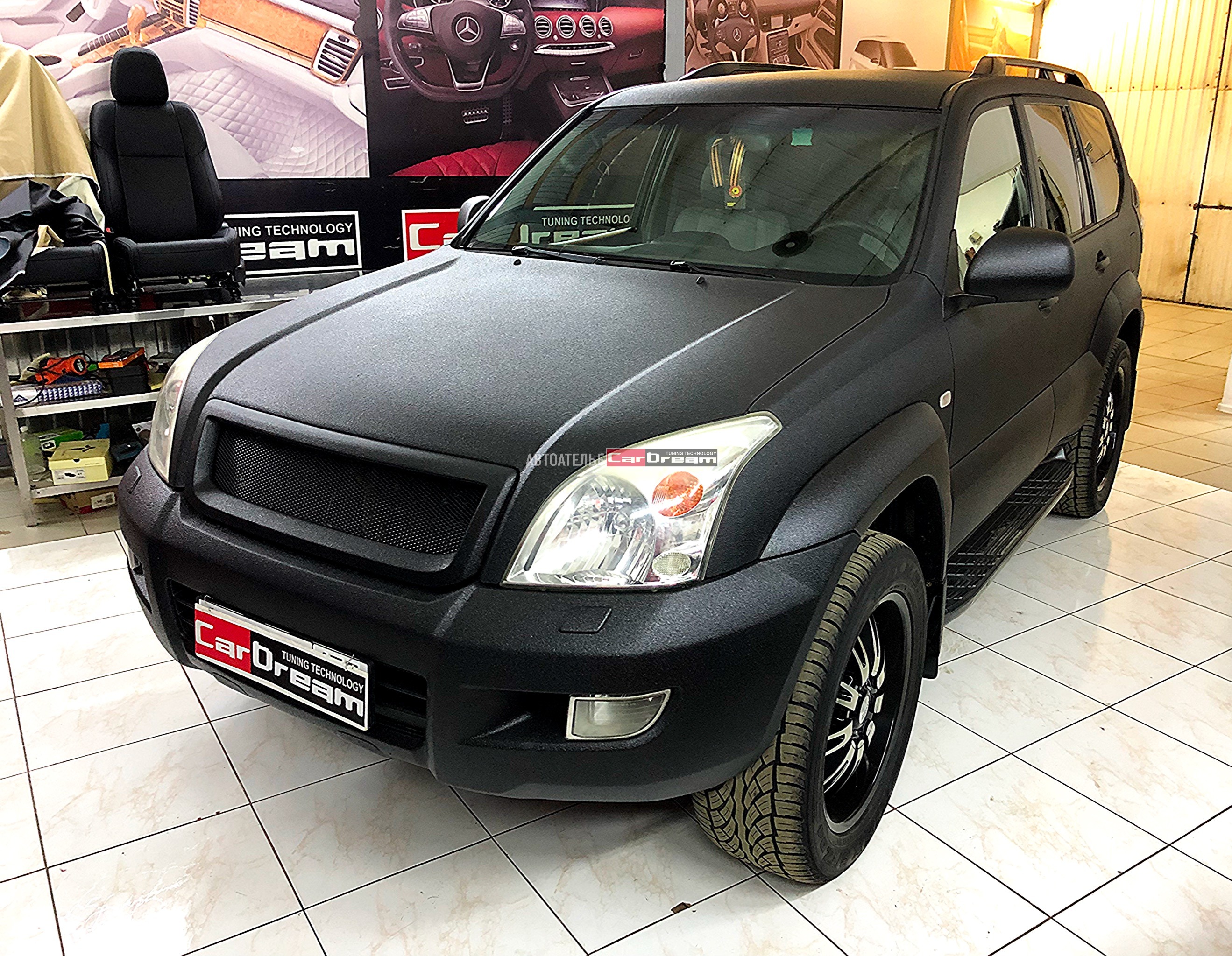 Перетяжка салона кожей Toyota Land Cruiser Prado 120