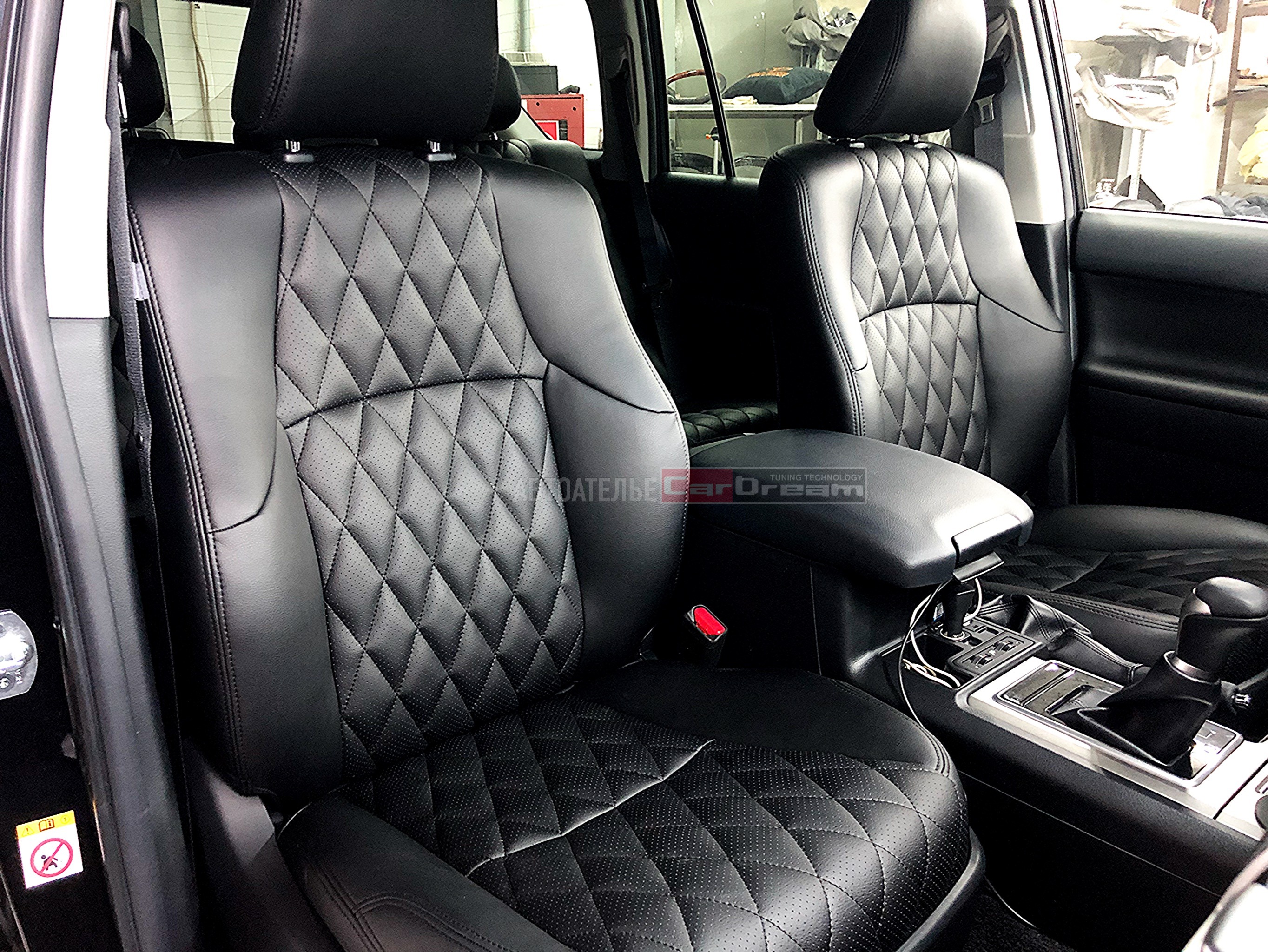 Перетяжка салона кожей Toyota Land Cruiser Prado 150 2019 / 23.12.2019