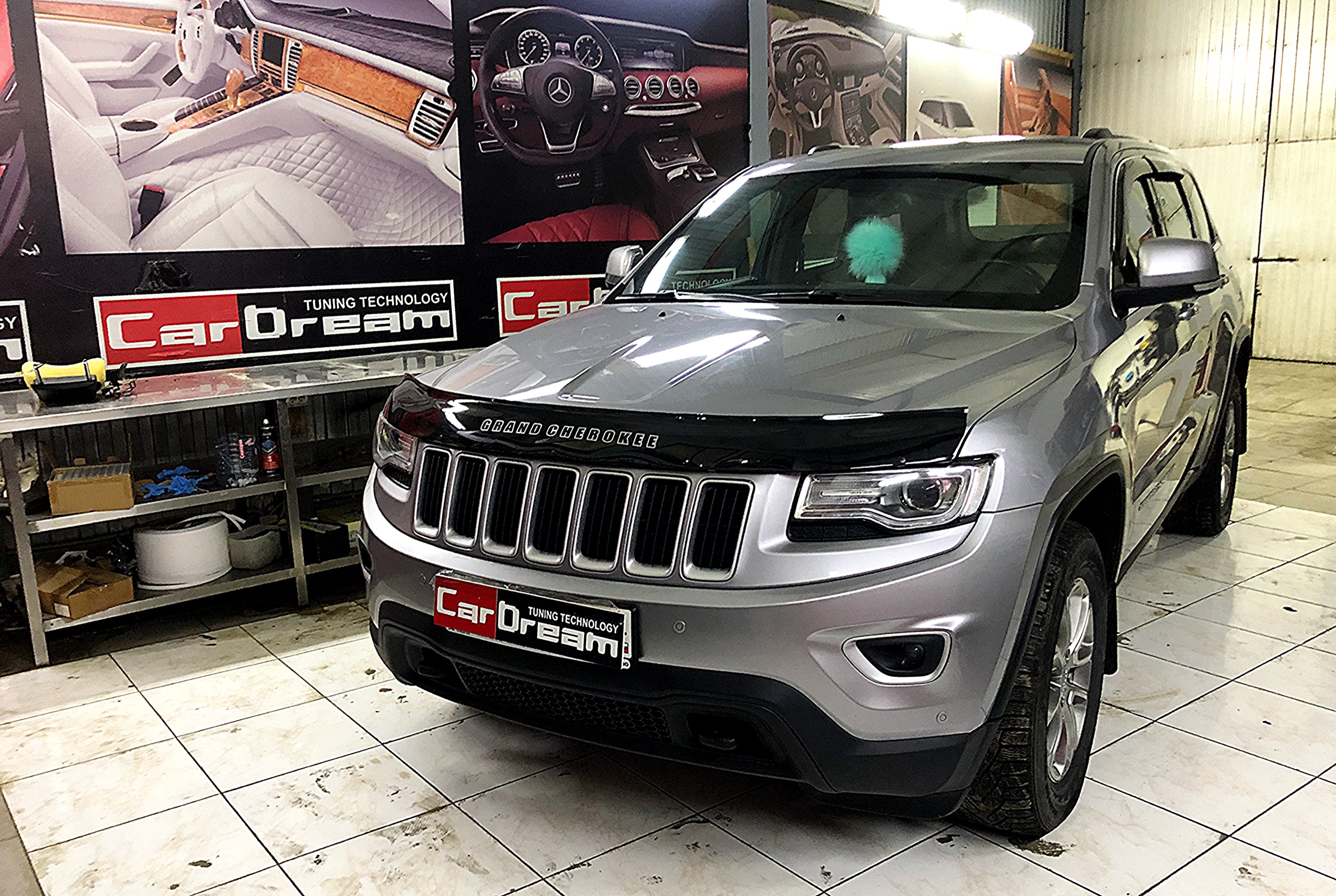 Перетяжка салона сидений JEEP GRAND CHEROKEE