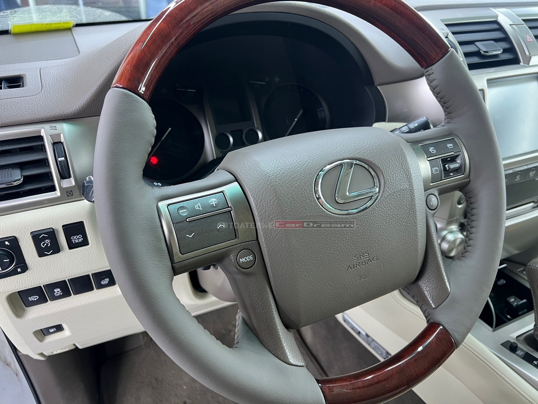 Перетяжка сидений кожей + перетяжка руля кожей LEXUS GX460