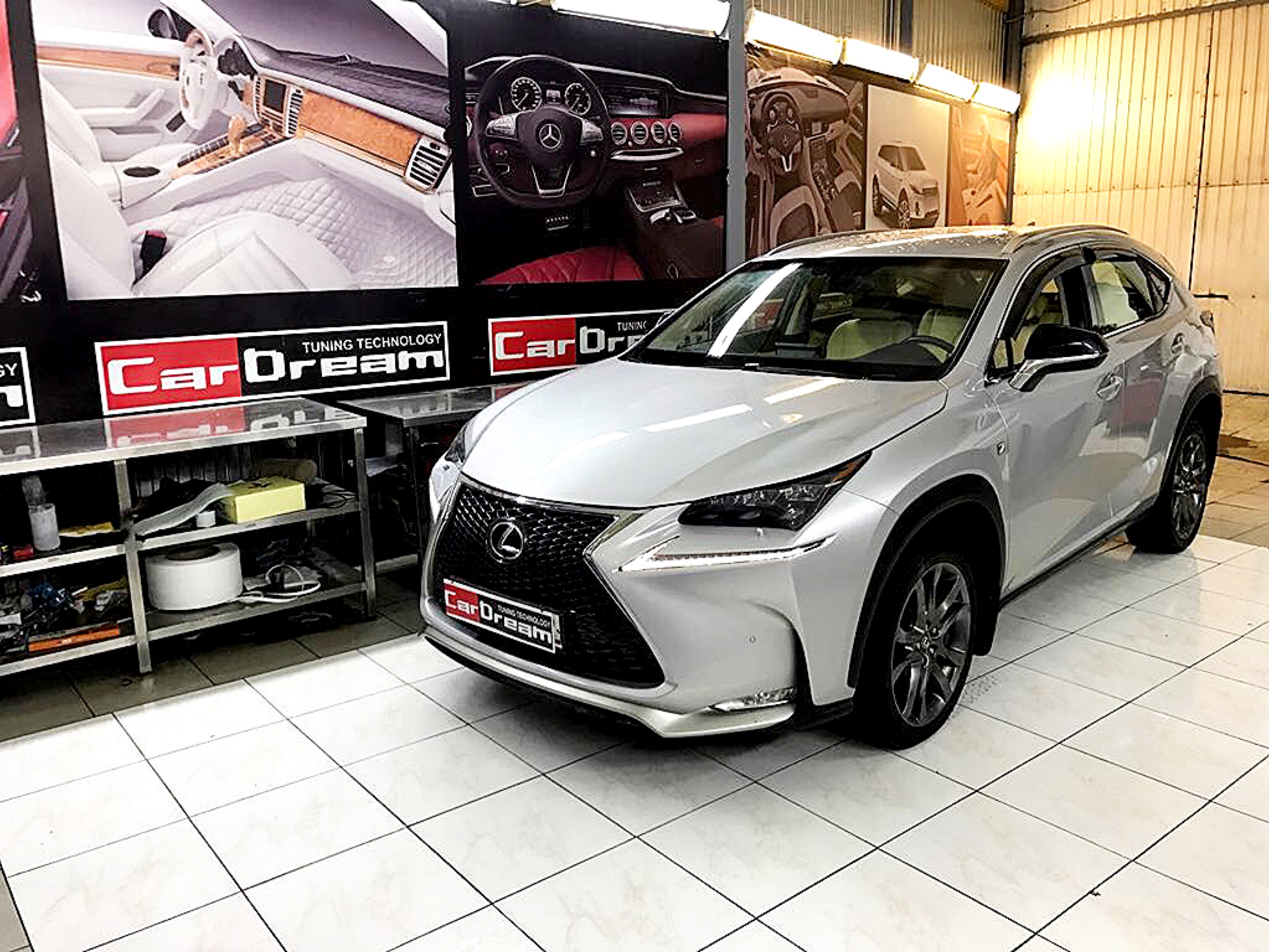 LEXUS NX 200 - Перетяжка салона кожей