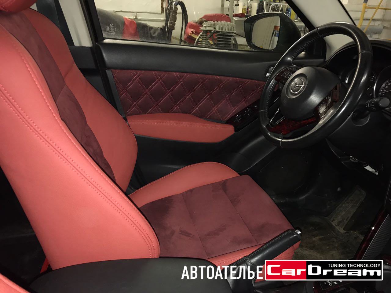 Mazda CX-5 Перетяжка салона автомобиля кожей и алькантарой