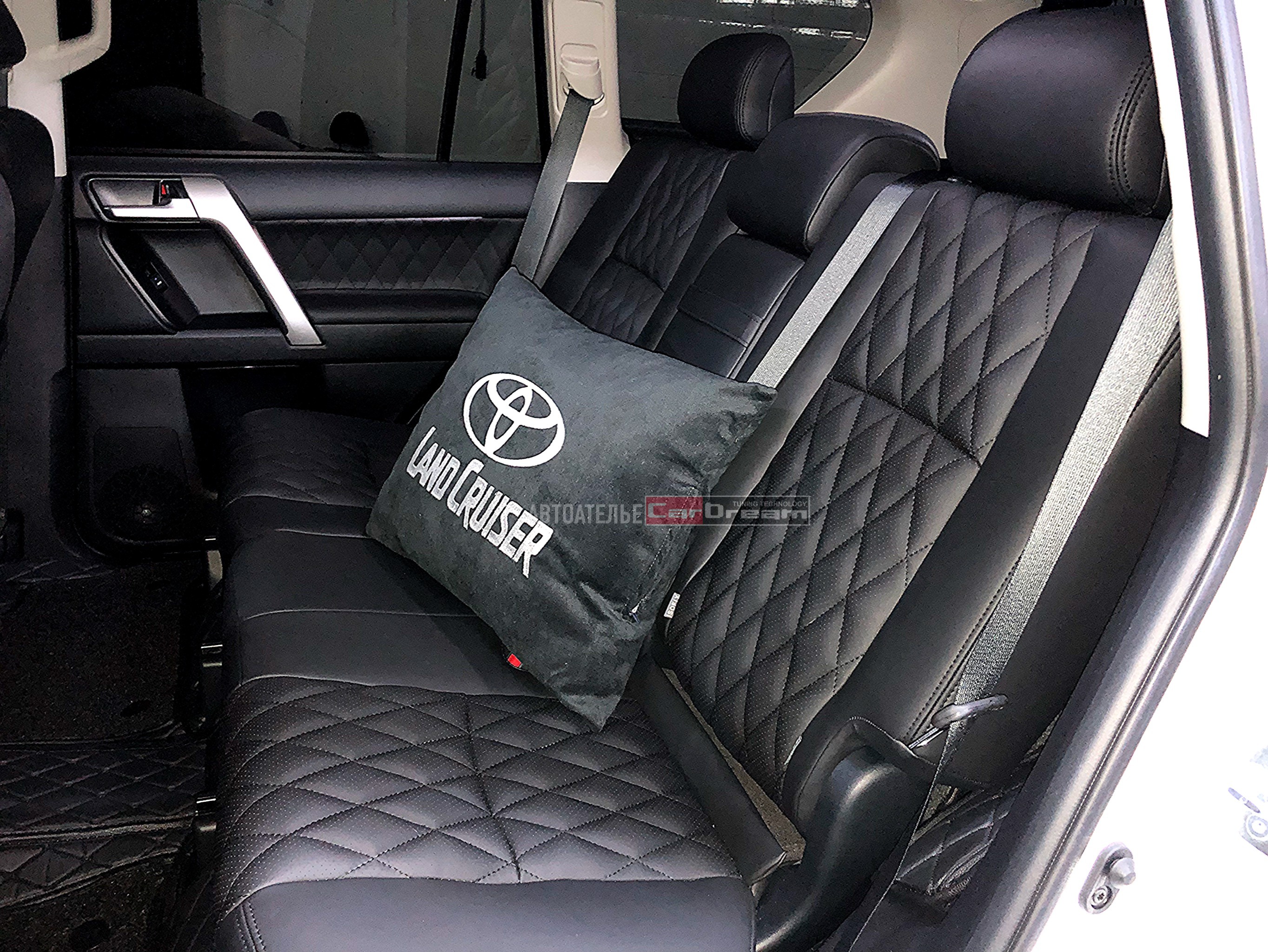 Перетяжка салона кожей Nappa Black Toyota Land Cruiser Prado 150 2019г.в с тряпки на кожу. (23.01.2020)