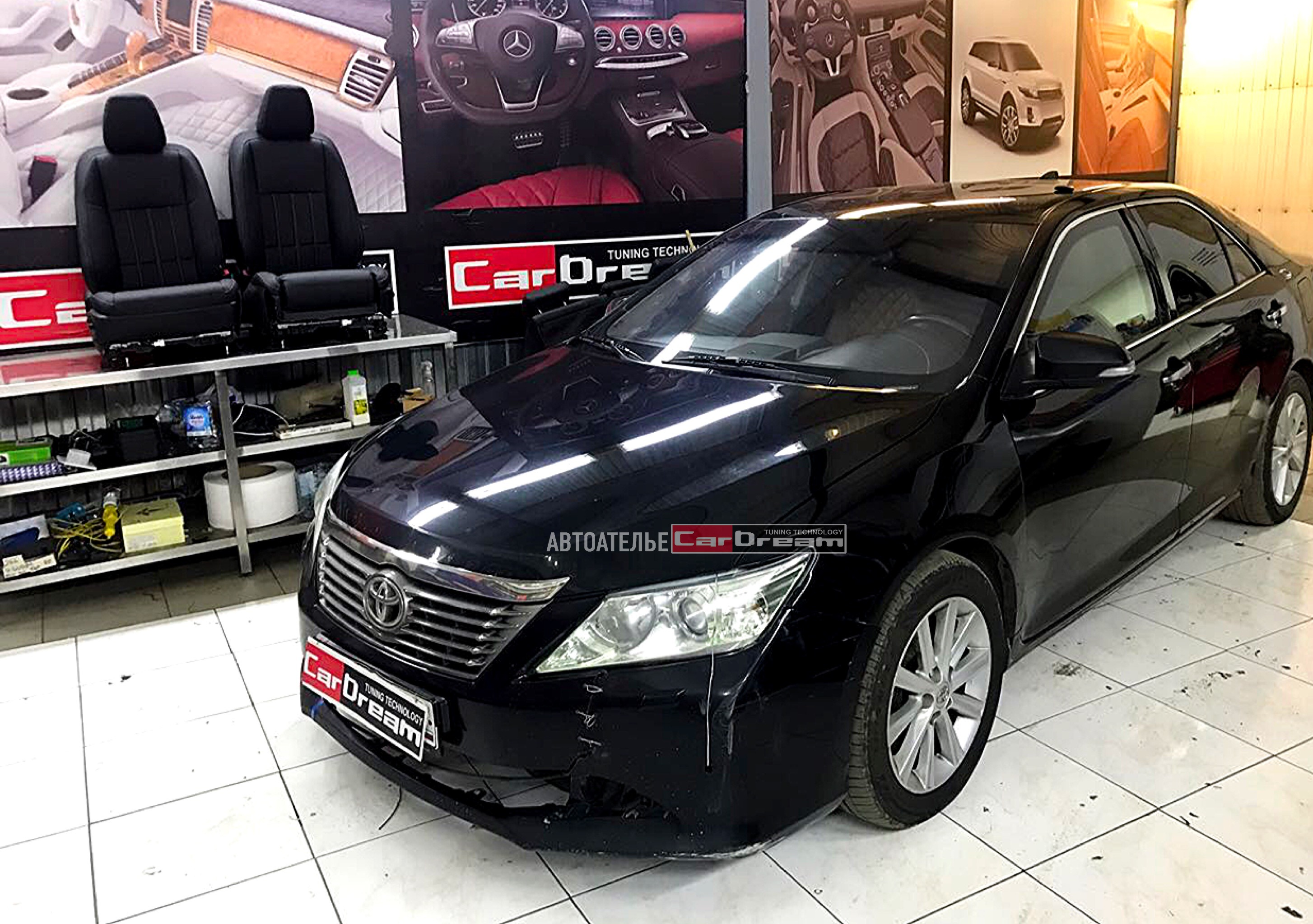 Перешив салона кожей Toyota Camry v50