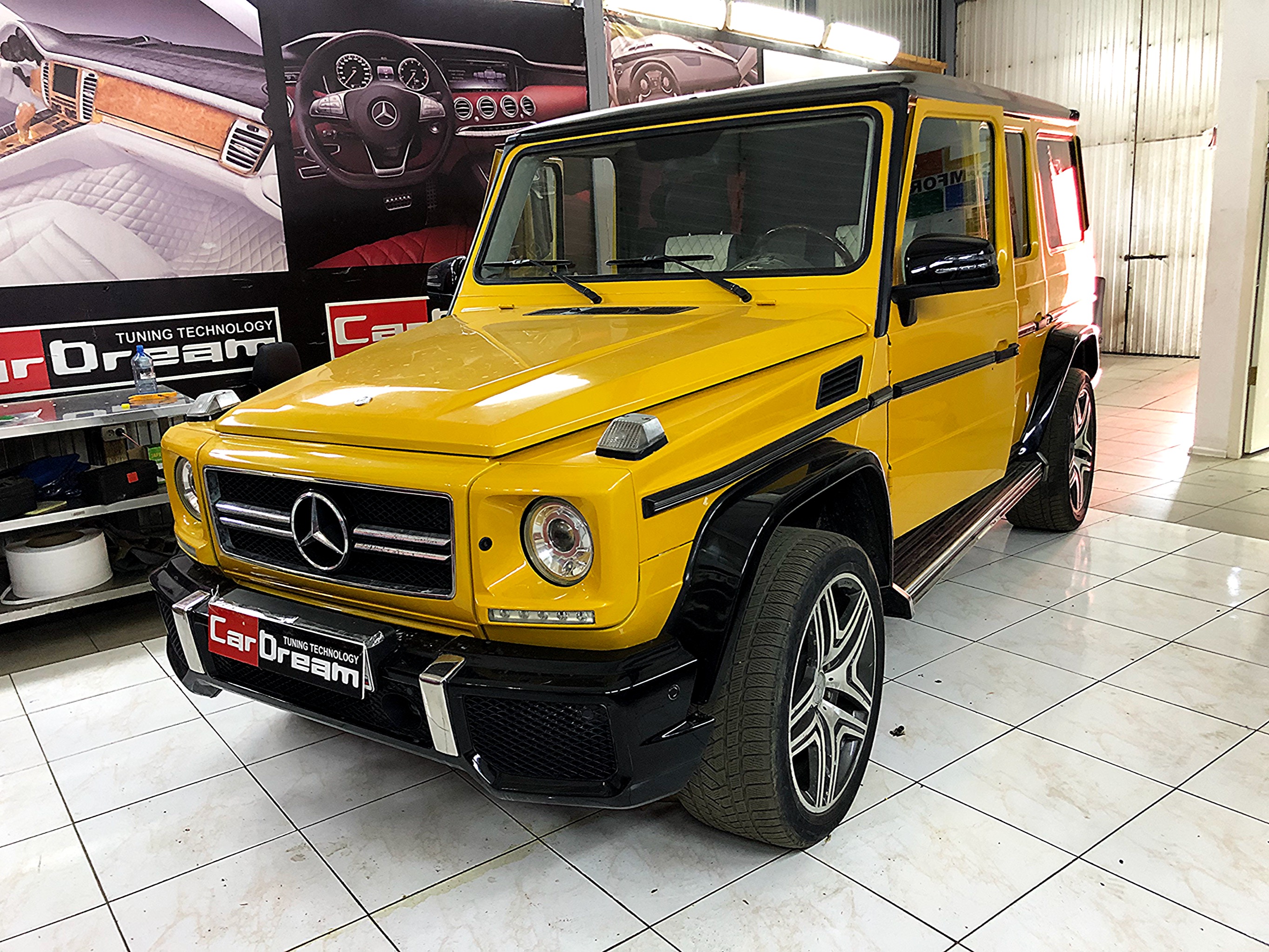 Перетяжка салона Mercedes-Benz G class Гелендваген