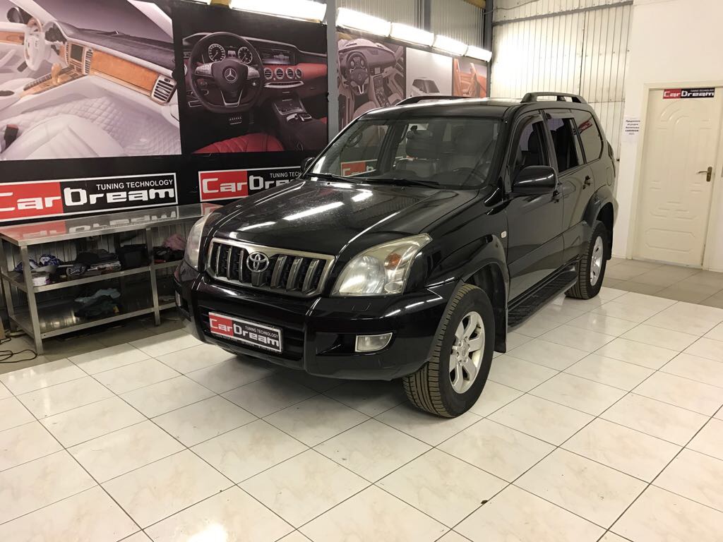 Перетяжка салона Toyota Land Cruiser PRADO 120 бежевый оригинал