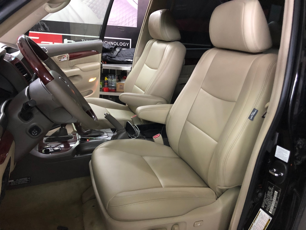 Перетяжка сидений Lexus GX470