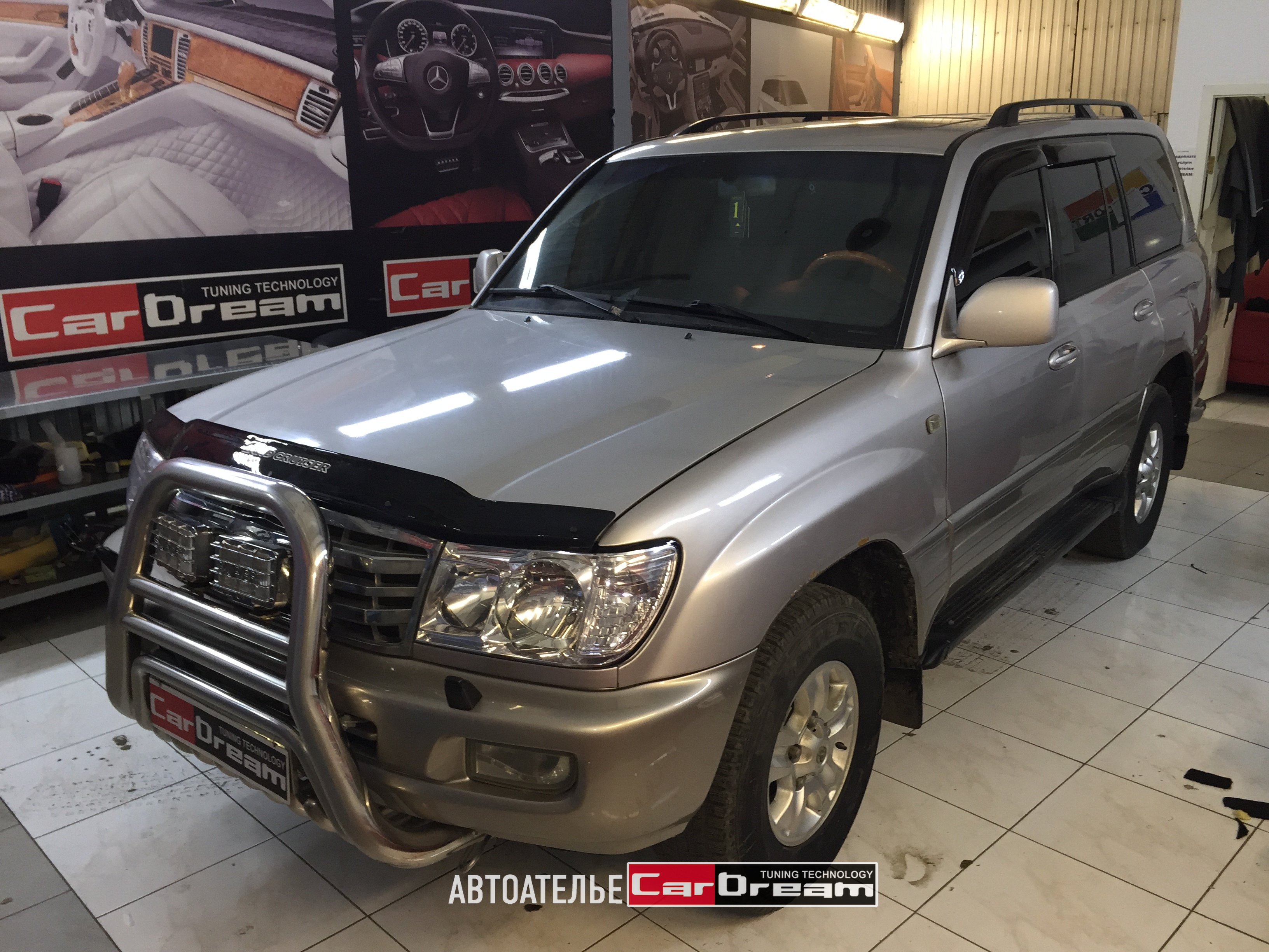 Перешив салона Toyota Land Cruiser 100